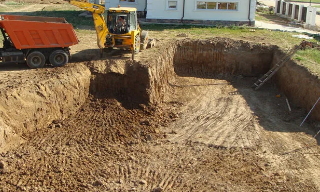 Рытье котлованов под фундамент в белебее – цена от 2566 руб. за м3 | 2Землекопа-Блб